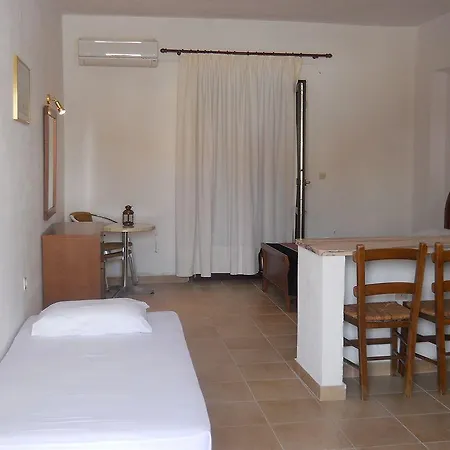 Joanna - 2* Grikos Bay (Patmos)