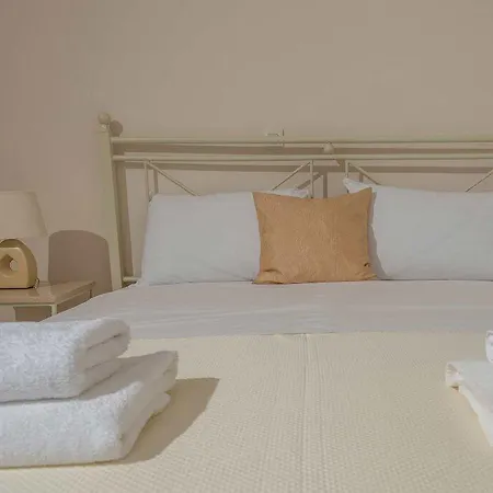 Joanna - 2* Grikos Bay (Patmos)