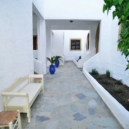Joanna - Aparthotel 2*