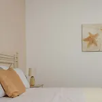 شقة فندقية Joanna - 2*