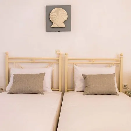 ιωάννα Ξενοδοχείο με διαμερίσματα 2*