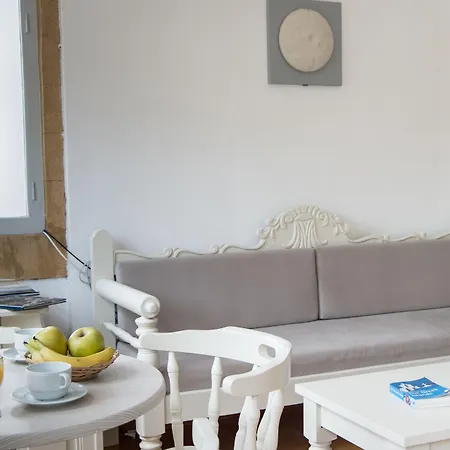 ιωάννα Ξενοδοχείο με διαμερίσματα Γροίκος